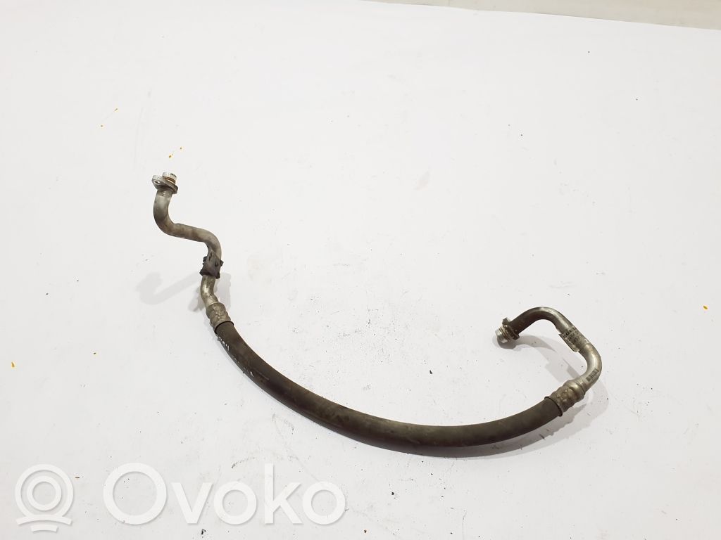 Opel Vivaro Conductă/furtun aer condiționat (A/C) 