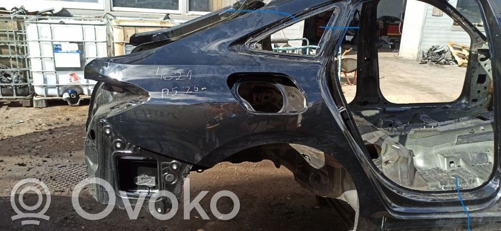 Panel lateral trasero   8B5809838