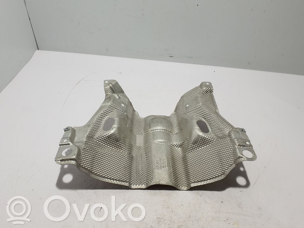Audi A5 Pakokaasulämmön lämpökilpi 