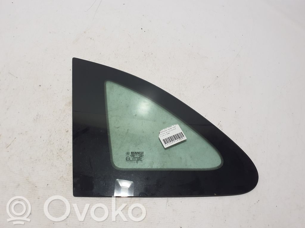 Renault Clio III Szyba karoseryjna tylna 