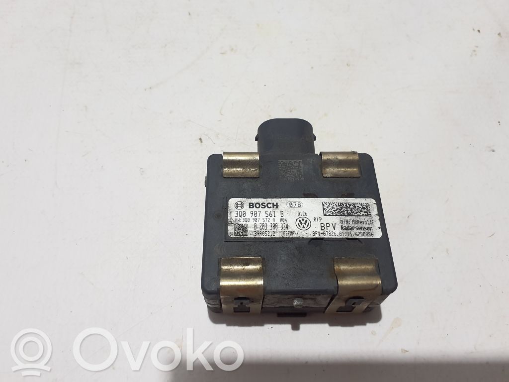 Volkswagen PASSAT B8 Sensor de radar Distronic 