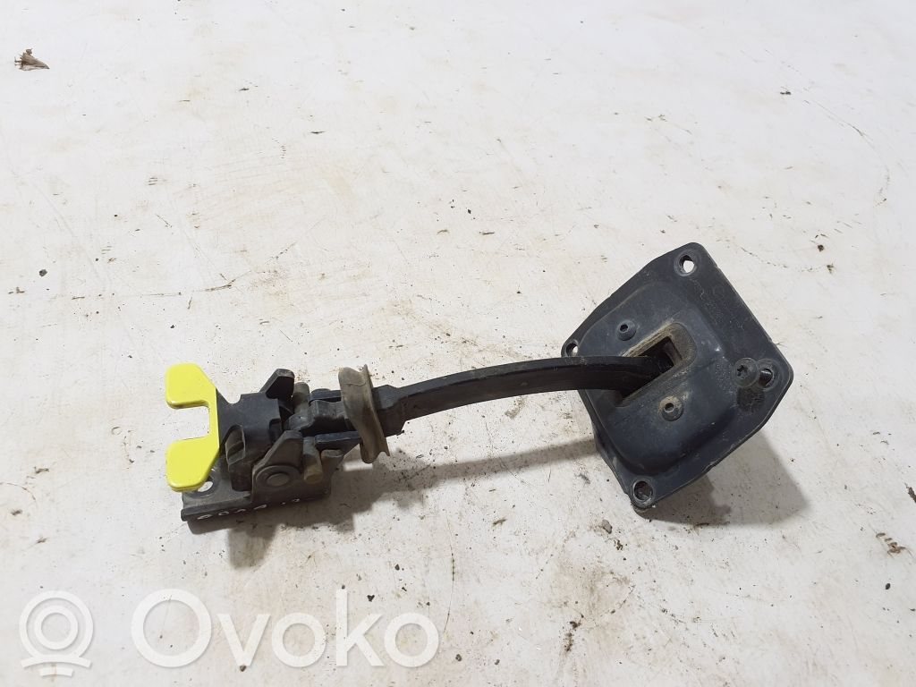 Toyota Proace Lastausoven pidätin 