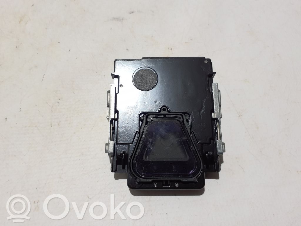 Windshield/windscreen camera   8W0907217F