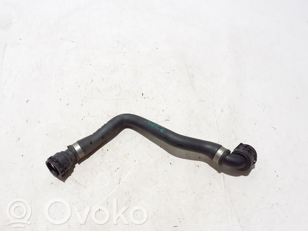 BMW 5 G30 G31 G38 Przewód / Wąż chłodnicy 