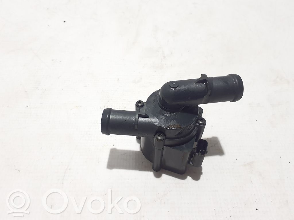 Audi Q8 Pompe à eau de liquide de refroidissement 