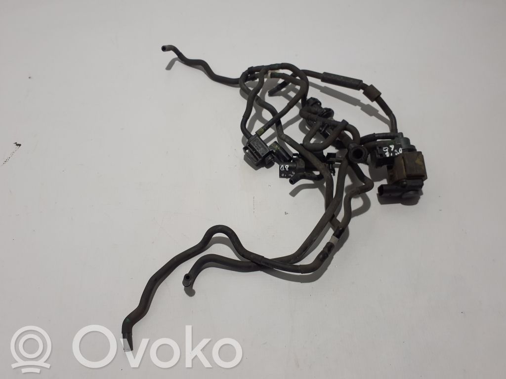 Audi Q8 Turboahtimen magneettiventtiili 
