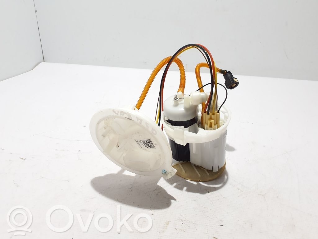 Audi Q8 Bomba interna de combustible 