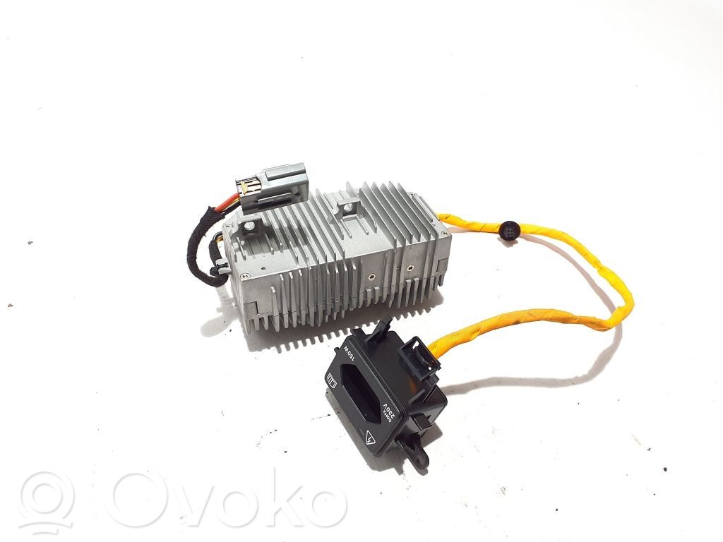 Volvo XC90 Voltage converter inverter 