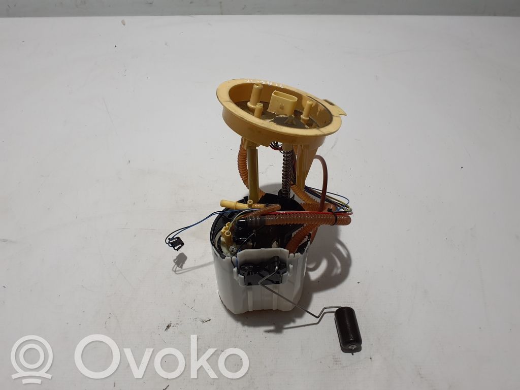Volvo XC90 Bomba interna de combustible 