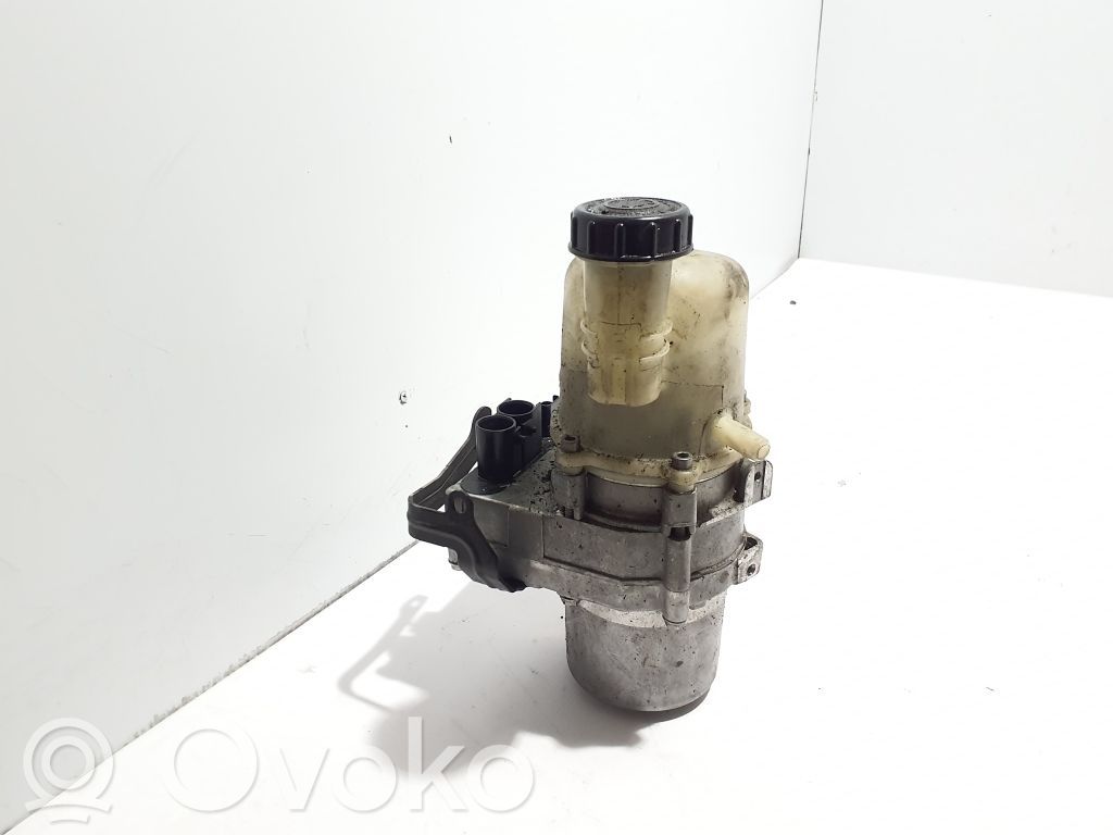 Peugeot Expert Power steering pump 