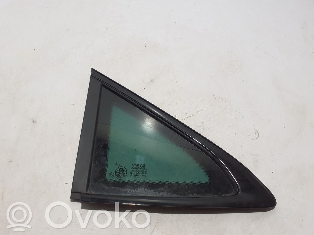 Cupra Formentor Rear side window 