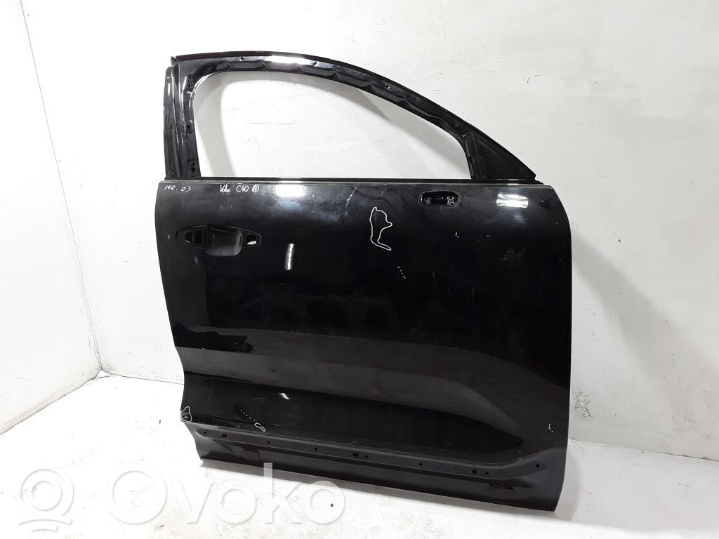 Volvo C40 Puerta delantera 