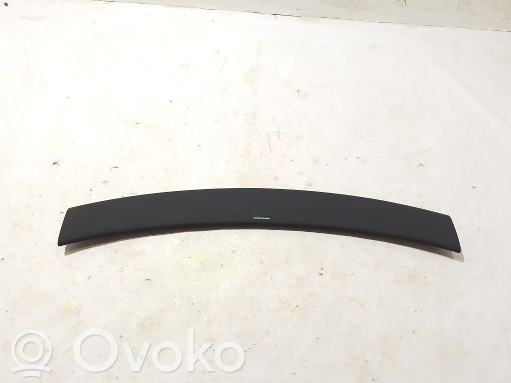 Panel trim   80005397