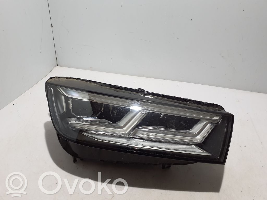 Audi Q5 SQ5 FY Lampa przednia 