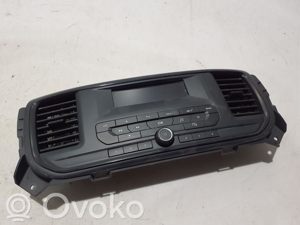 Toyota Proace Screen/display/small screen 