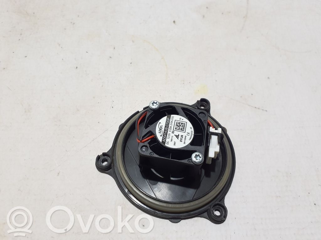 BMW X6 G06 Listwa pod lampę przednią 