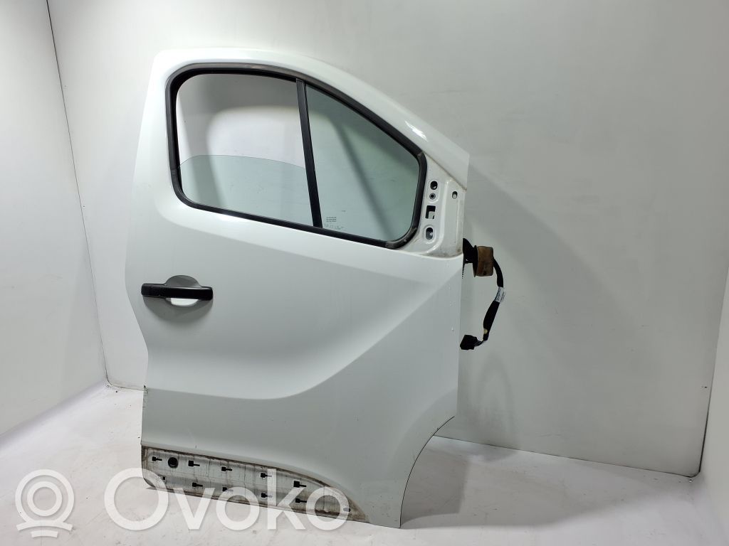 Renault Trafic III (X82) Front door 