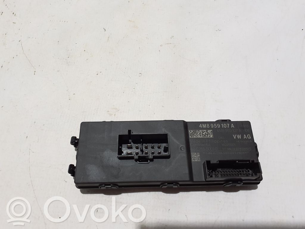 Audi A6 S6 C8 4K Tailgate/trunk control unit/module 