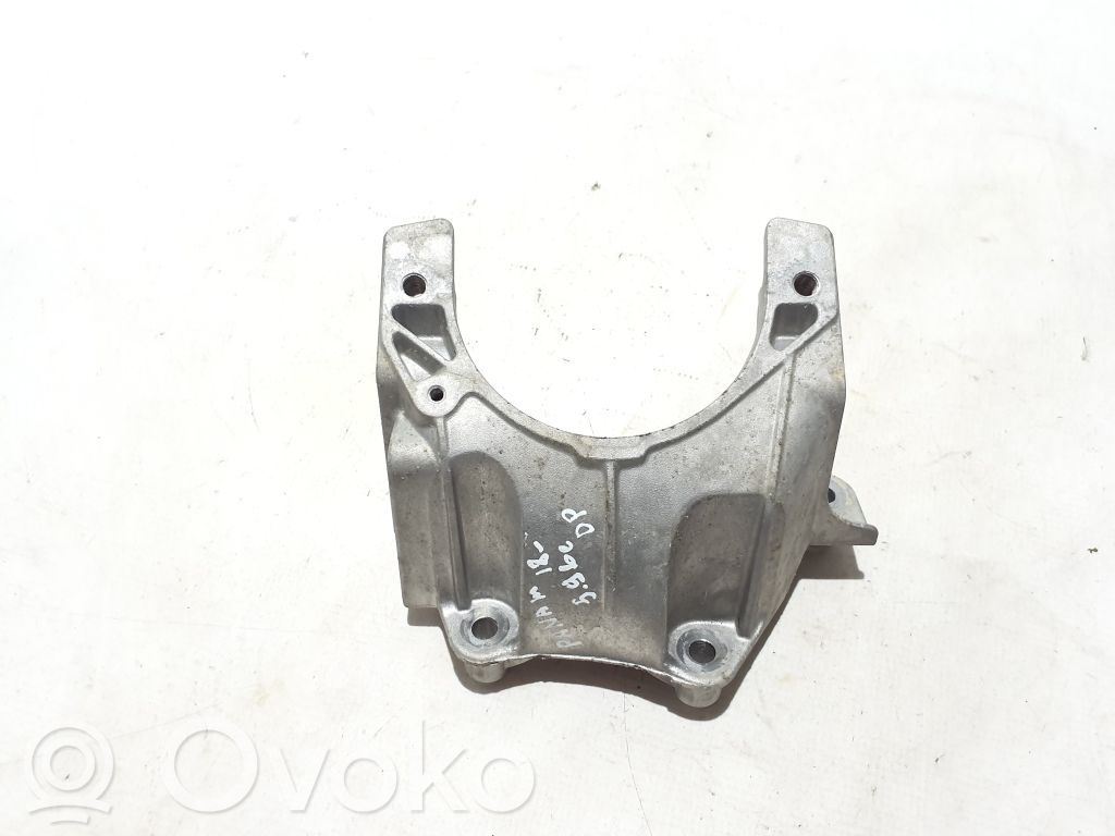 Porsche Panamera (971) Engine mount bracket 