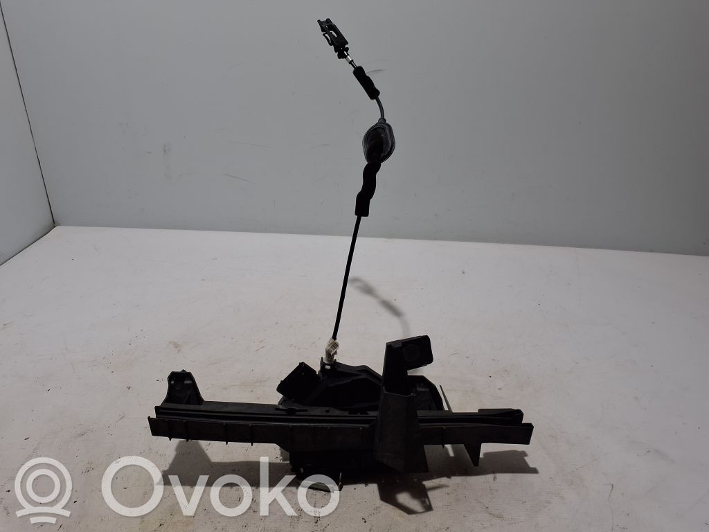 Ford S-MAX Zamek drzwi przednich 
