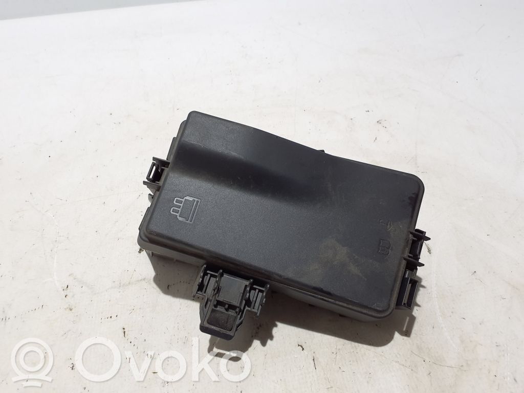 Skoda Octavia Mk4 Juego de caja de fusibles 
