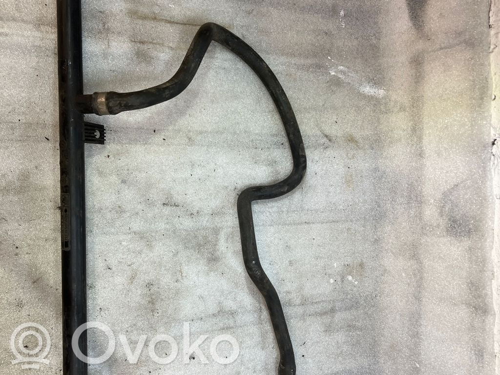 Engine coolant pipe/hose   7510618
