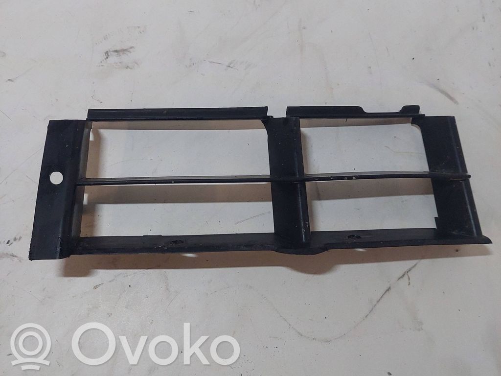 BMW 5 E39 Front bumper lower grill 