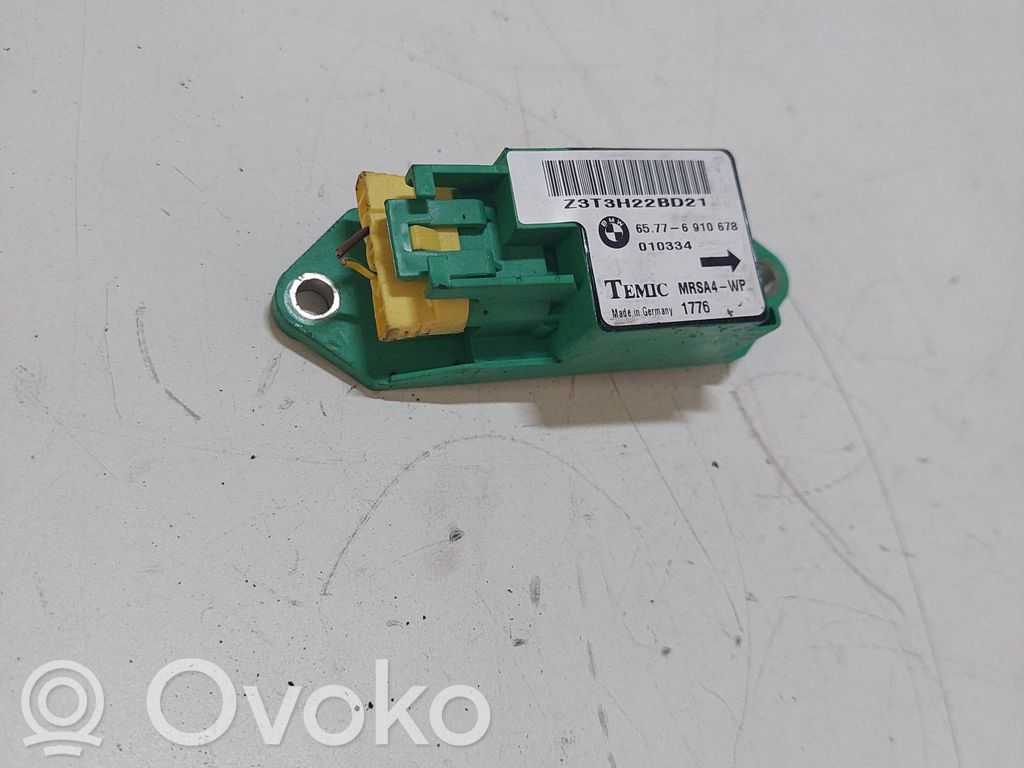 BMW 5 E39 Airbag deployment crash/impact sensor 