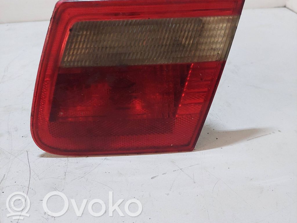 BMW 3 E46 Tailgate rear/tail lights 