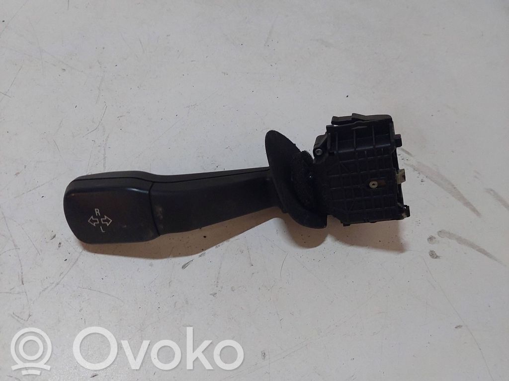 BMW 5 E39 Indicator stalk 