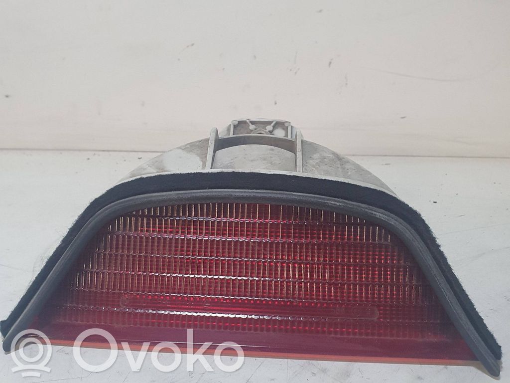 BMW 5 E39 Third/center stoplight 
