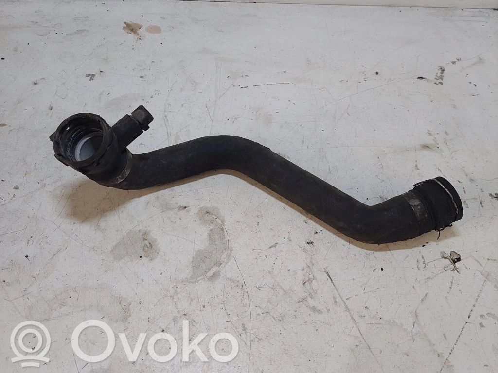BMW 5 E39 Engine coolant pipe/hose 