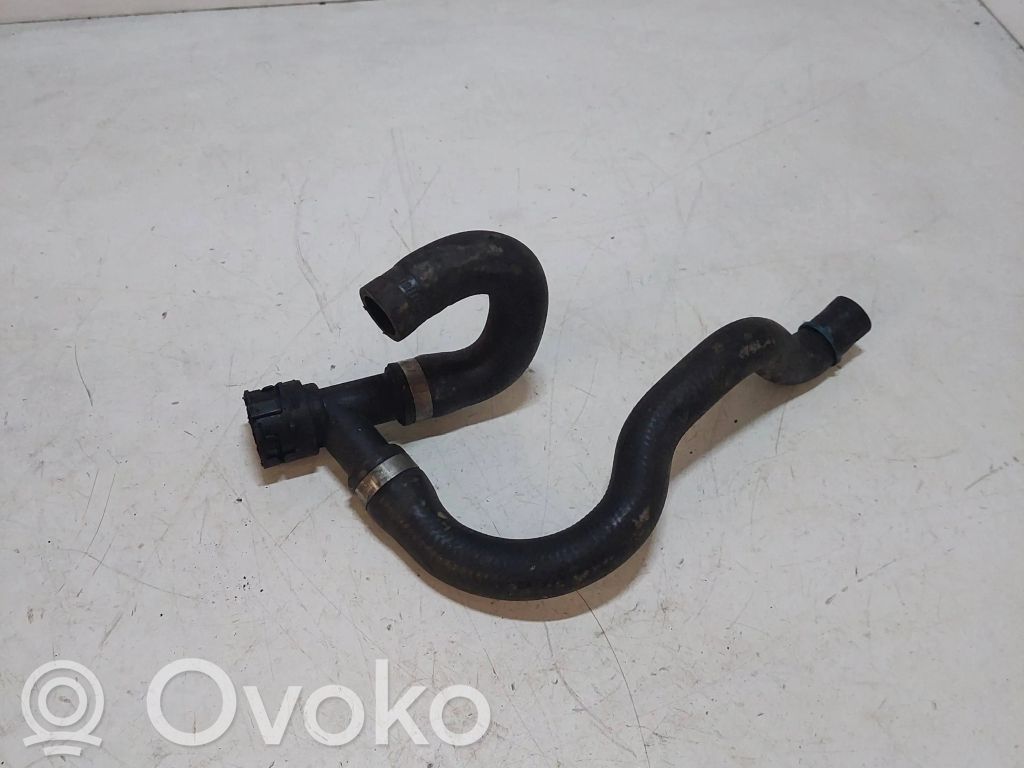 Engine coolant pipe/hose
