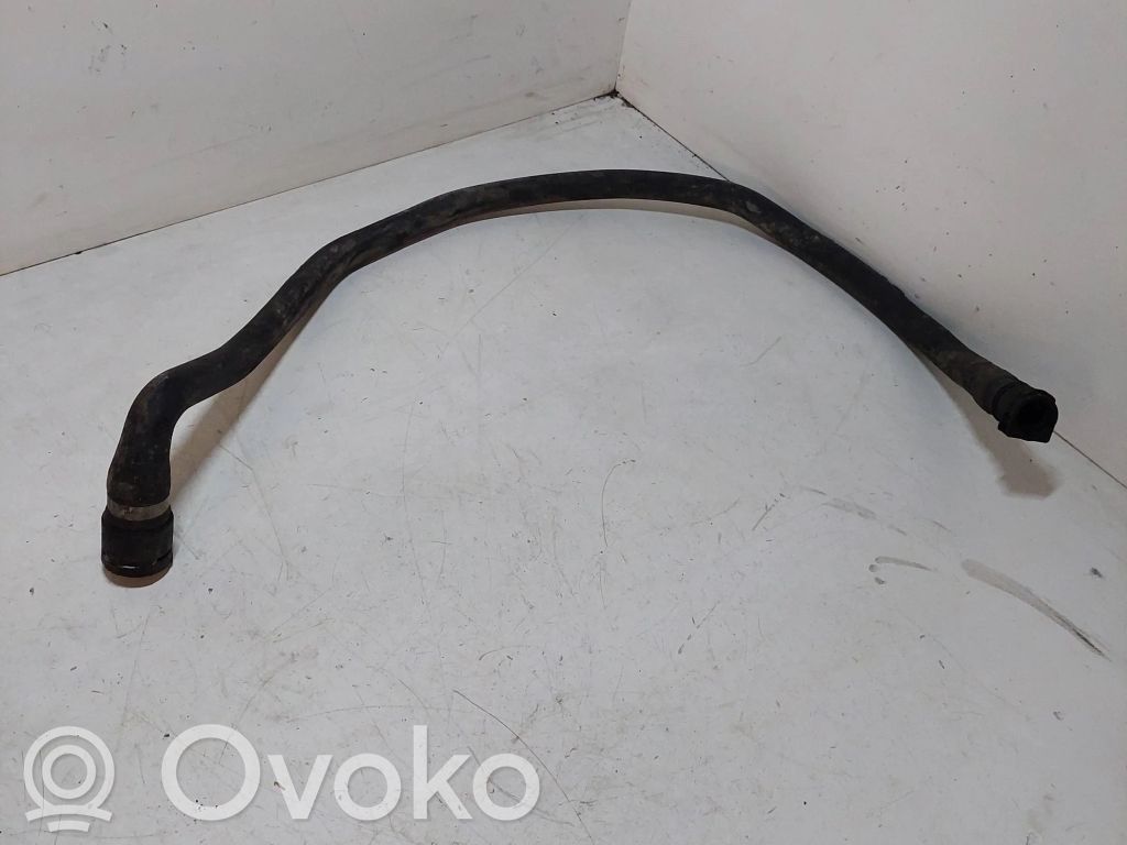 BMW 5 E39 Engine coolant pipe/hose 