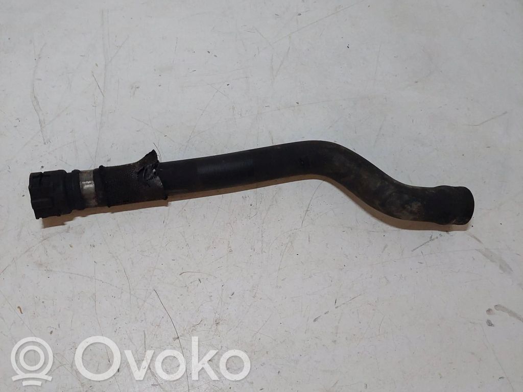 BMW 5 E39 Engine coolant pipe/hose 