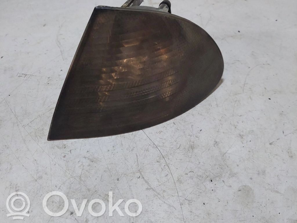 BMW 3 E46 Front indicator light 