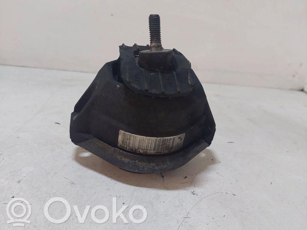 BMW 5 E60 E61 Engine mount bracket 