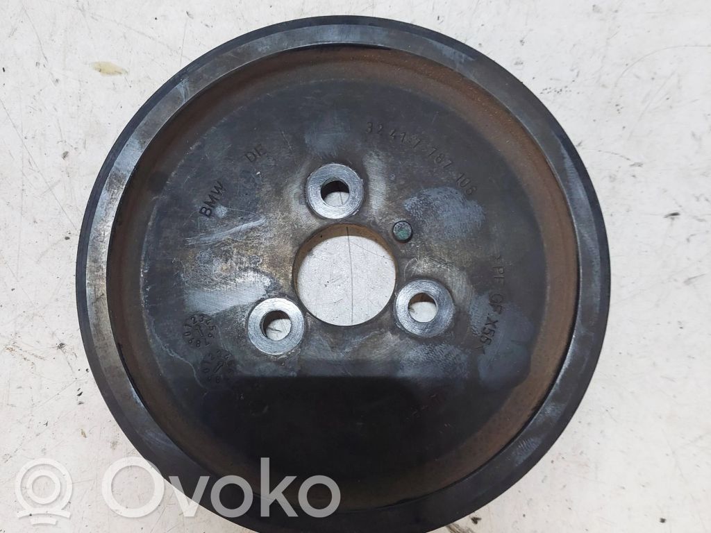BMW 5 E60 E61 Power steering pump pulley 