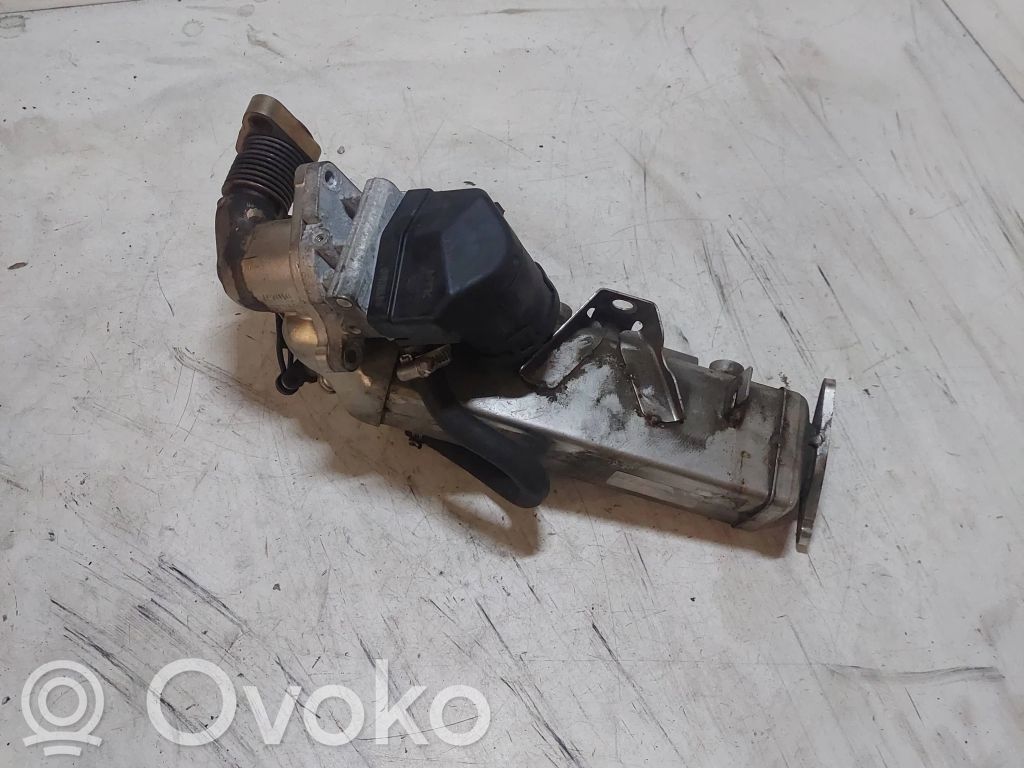 BMW 3 E90 E91 Охладитель EGR 