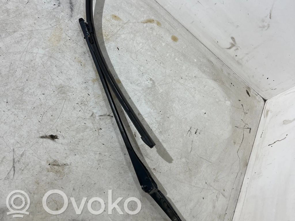 BMW 5 E60 E61 Windshield/front glass wiper blade 