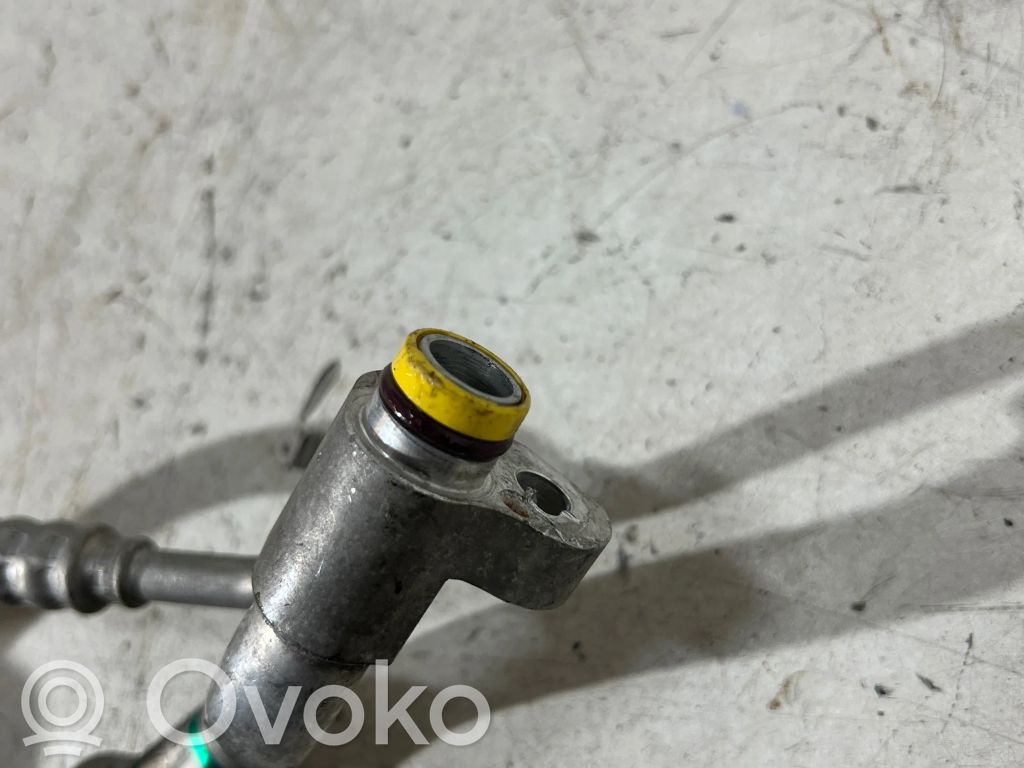 Air conditioning (A/C) pipe/hose   160178
