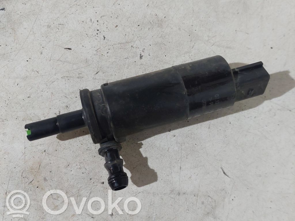 BMW 3 E90 E91 Headlight washer pump 