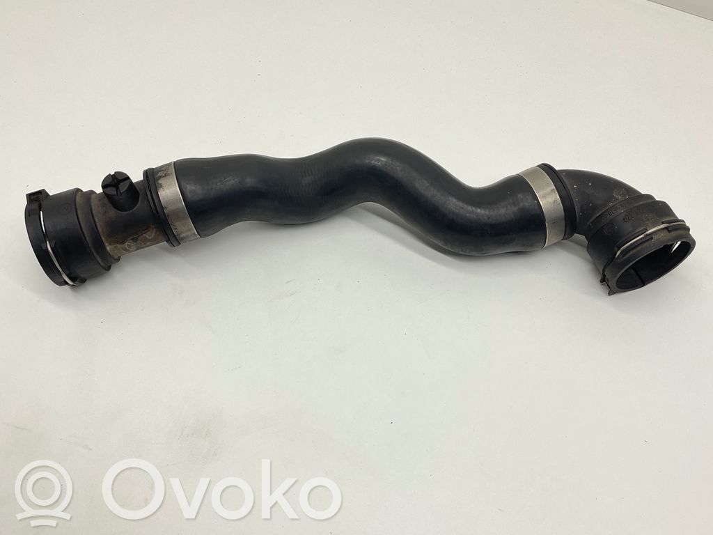 BMW 5 E60 E61 Engine coolant pipe/hose 