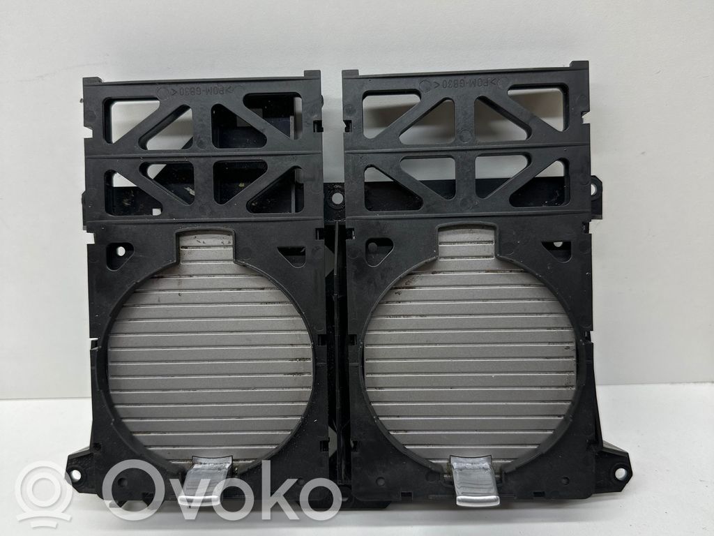BMW 7 E65 E66 Glāžu turētājs (priekšā) 