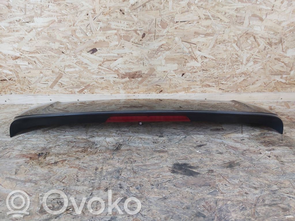 Tailgate/trunk spoiler   7157689,10057413
