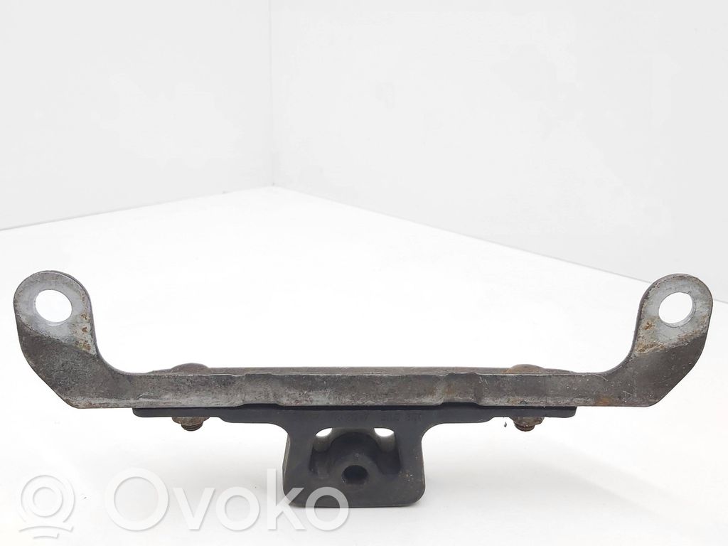 BMW 7 E65 E66 Muffler mount bracket/holder 
