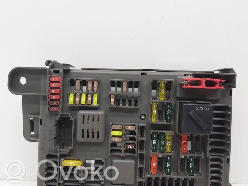 Fuse module   518954021A,693168704,0571817693168704
