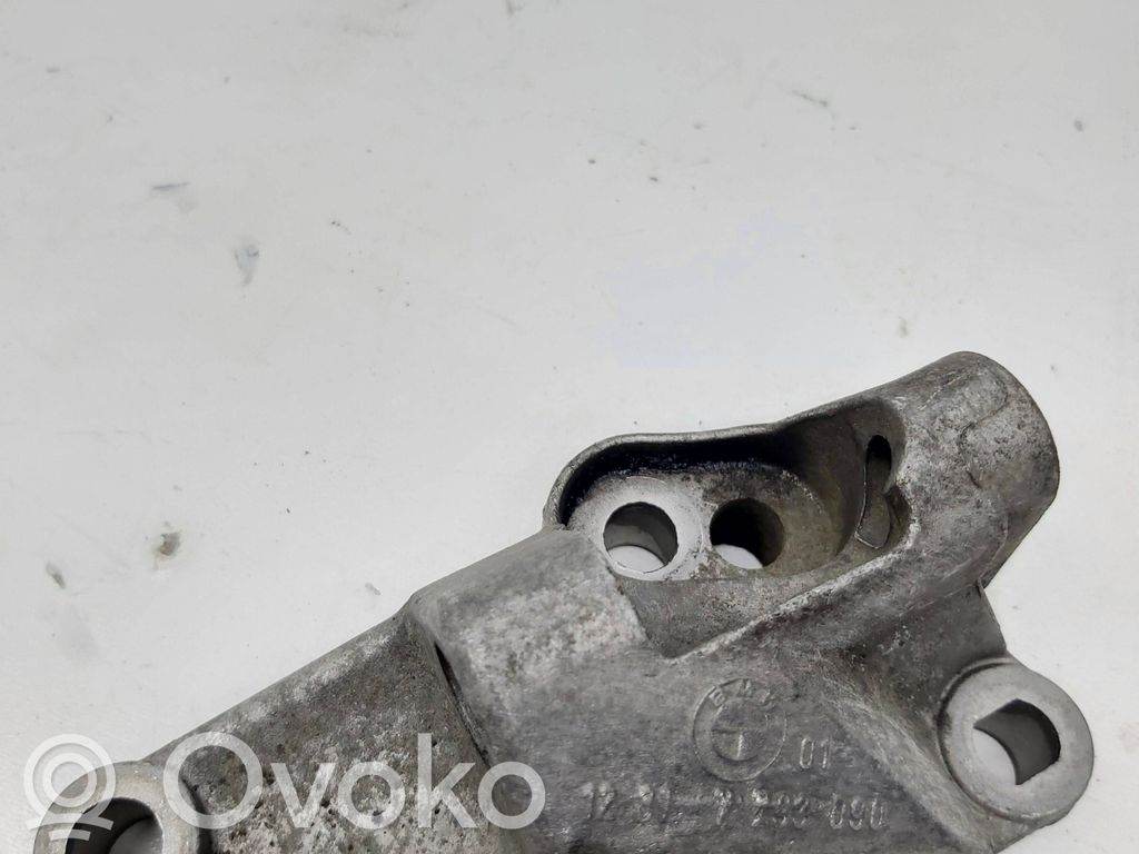 BMW 7 E65 E66 Generator/alternator bracket 