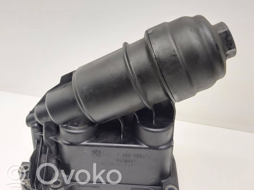 BMW X5 E70 Oil filter mounting bracket 