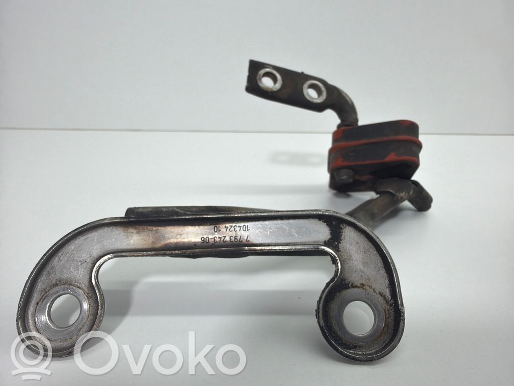 BMW 3 E90 E91 Muffler mount bracket/holder 